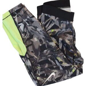 Nike Pro Womens Size Small Compression Capri 3/4 Training Leggings Black Green‎